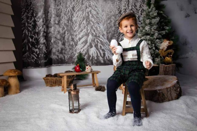 Sesión de fotos de navidad infantil en Valencia 2023