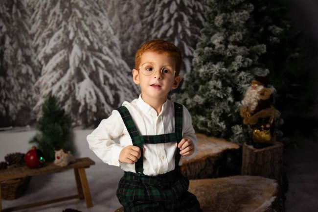 Sesión de fotos de navidad infantil en Valencia 2023