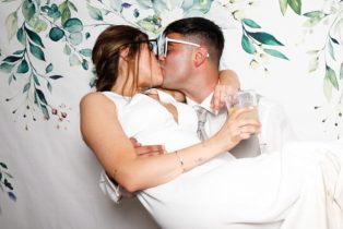 Alquiler de photocall para bodas y eventos en Valencia