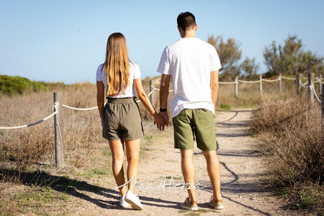 Sesión de fotos de preboda en mirador de aves en Valencia
