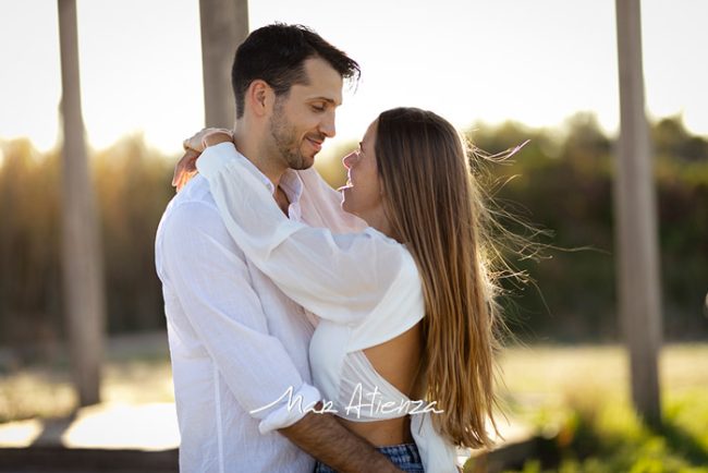 Sesión de fotos de preboda en mirador de aves en Valencia