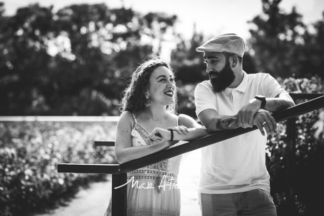 Sesión de fotos de preboda parque central de Valencia