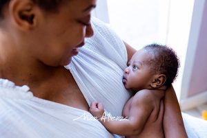 Sesión de fotos de bebé recién nacido en Valencia capital