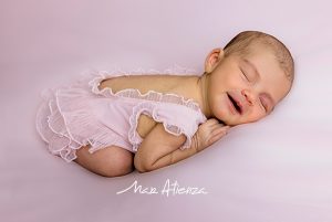 Sesión de fotos de bebé recién nacido en Valencia capital